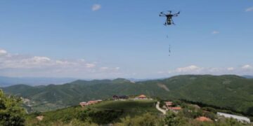 Alarm në kufi: Dronë të dyshuar nga Serbia fluturojnë në Kosovë – Qendra.info mëson se janë parë edhe mbi ‘Dyzin’