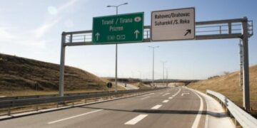 Policia njofton se do të ketë mbyllje të disa rrugëve në Kosovë gjatë tri ditëve, përfshirë edhe Autostradën