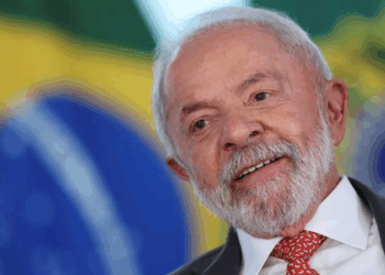 Kursi i Përplasjes së Trump me Brazilin: Si Po Luan Politika Amerikane në Favor të Kinës