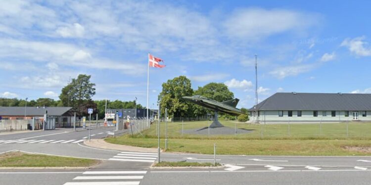 Drone të dyshimta mbi bazat ushtarake daneze, Danimarka flet për “sulm hibrid”