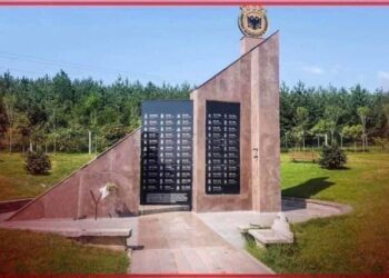 27 vjet Lavdi: Ferizaj nderon Dëshmorët e UÇK-së dhe Epopesë së Jezercit