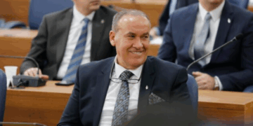 Zyrtari i sulmuar në Komunën e Prishtinës është Fehmi Kupina, kreu i listës ‘Lidhja për Prishtinën’
