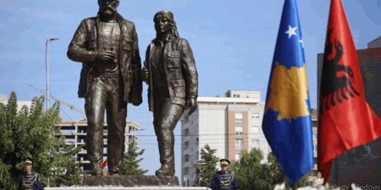 Simboli i pathyeshëm i Kosovës – Fehmi e Xhevë Lladrovci, 27 vjet në kujtesë