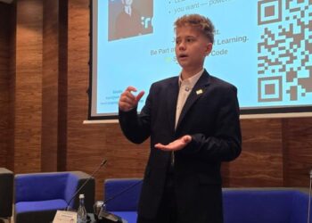 14-vjeçari nga Kosova hyn fuqishëm në fushën e AI, projekti i tij hap rrugën për përfaqësim ndërkombëtar në teknologji