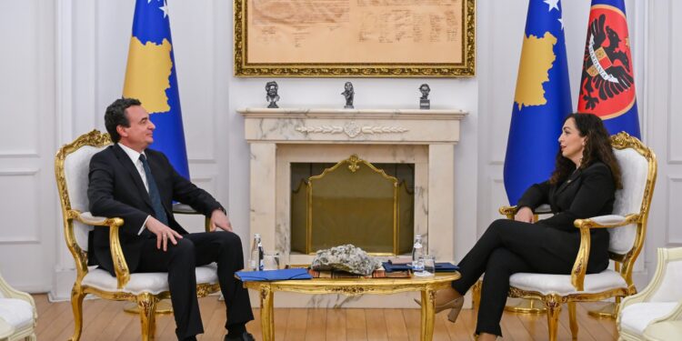 Osmani shpreh shqetësim për pezullimin e Dialogut Strategjik me SHBA-të