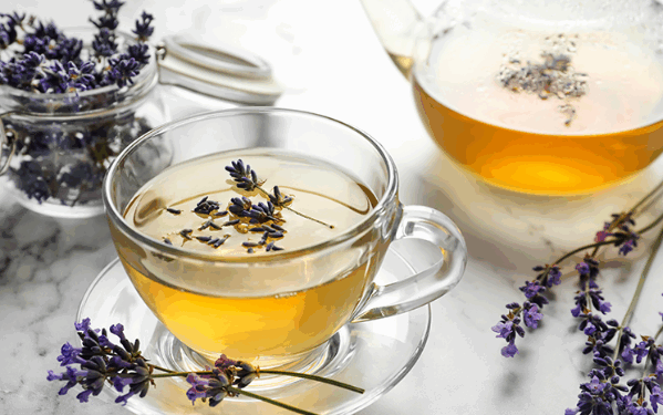 Çaji i livandos: Një pije natyrale që qetëson trupin dhe mendjen