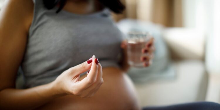 BE hedh poshtë pretendimin e Trump që lidh autizmin me përdorimin e paracetamolit gjatë shtatzënisë