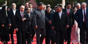 Parada e Kinës irriton Trumpin – Presidenti amerikan ‘shpërthen’ në rrjete sociale: Po komplotoni kundër SHBA`së