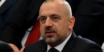 “Do të ketë kaos të shtunën” – Radoičić kërcënon qytetarët e Kosjeriçit.