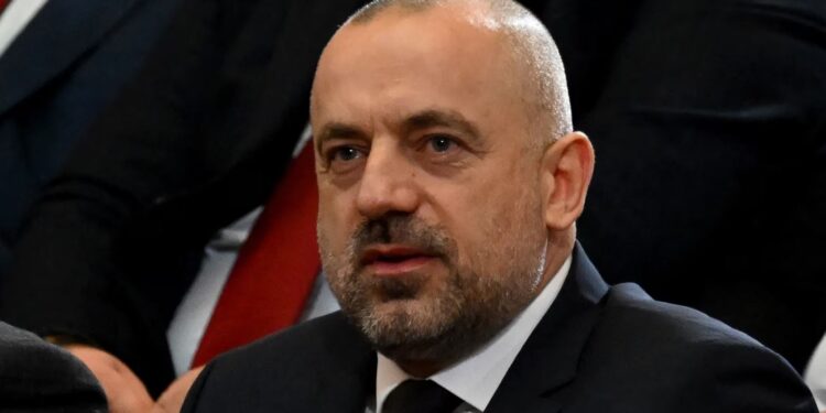 “Do të ketë kaos të shtunën” – Radoičić kërcënon qytetarët e Kosjeriçit.