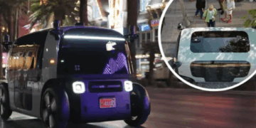 Zoox lançon robotaxi autonom në Las Vegas me teknologji 360°