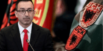 Dimal Basha thotë se e ka hequr nga faqja shkrimin e tij skandaloz kundër UÇK-së