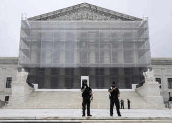 Trump i kërkon Gjykatës Supreme të përshpejtojë shqyrtimin e çështjes së tarifave