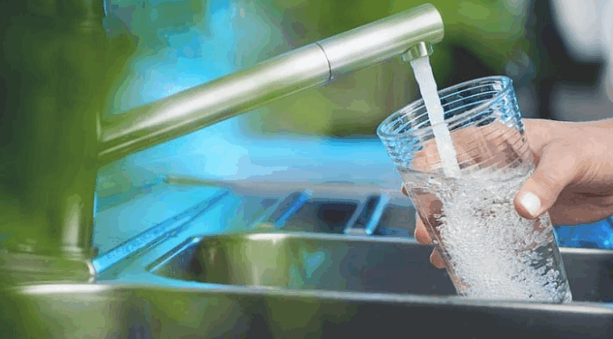 Uji nga Liqeni i Badocit i sigurt për pije, nivelet e manganit brenda normave