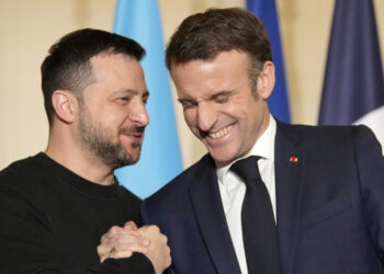 Sulmi më i madh ajror i Rusisë ndaj Ukrainës godet Kievin – Zelensky koordinon me Macron për reagim diplomatik