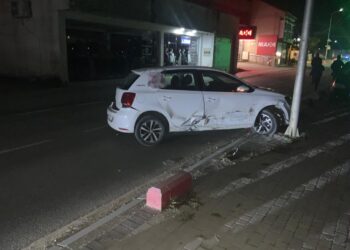 Aksident në afërsi të memorialit të Ibrahim Rugovës në Prishtinë