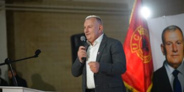 Shukri Buja pas takimit me qytetarë: “Përtej çdo parashikimi, fitorja është e jona”