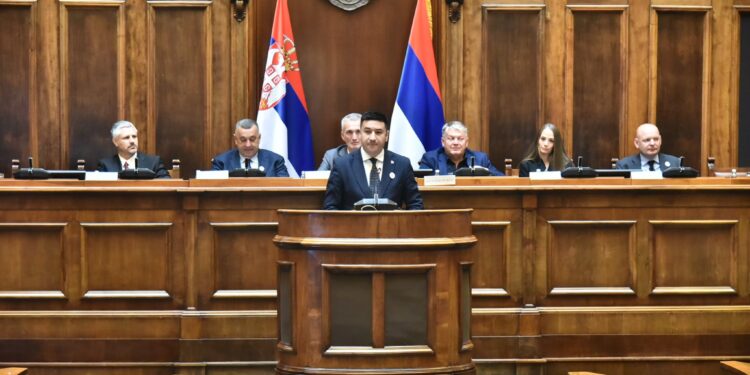 Deputeti i Malit të Zi, Dajkoviq me fjalim në Kuvendin e Serbisë: “Kosova është zemra e Serbisë”