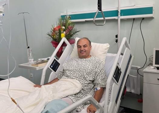 Enver Hoxhaj i nënshtrohet operacionit pas lëndimit në këmbë: “Po rikuperohem gradualisht”