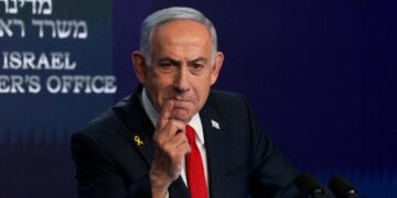 “Mos e ushqeni krokodilin”, Netanyahu kritikon Evropën dhe i bën thirrje Hamasit të dorëzohet