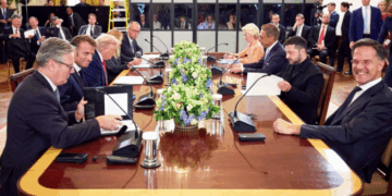 Evropa: Vijat e tanishme të frontit në Ukrainë duhet të jenë pikënisja e bisedimeve për paqe