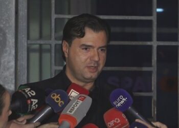 Lulzim Basha del nga SPAK pas një ore: “U thirra si person që ka dijeni për një çështje nën hetim”