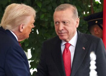 Incident diplomatik: Erdogan përjashtoi Netanyahun nga tryeza e paqes në Egjipt, kërcënoi Trump se do kthehej pas