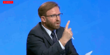 Haki Abazi me akuza: Adelina Ismaili mori para të mëdha nga Kurti për të ndikuar në zgjedhje