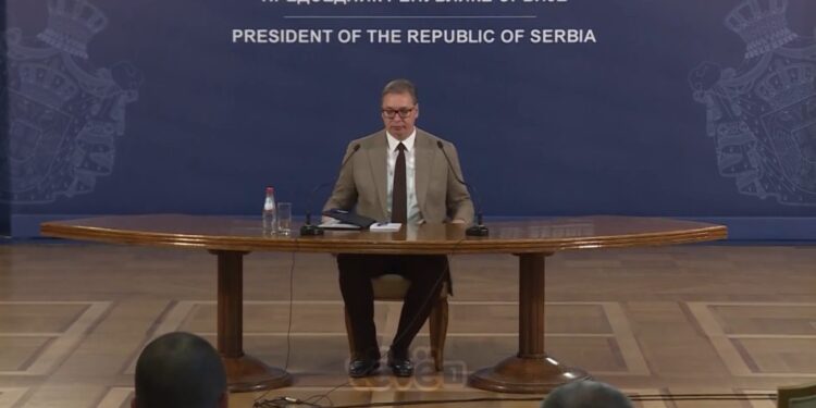 Vuçiq akuzon administratën e Trampit: Nuk mundën të durojnë forcimin e ndikimit serb