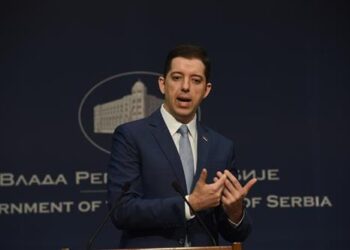 Gjuriq e quan vendim provokues dhe destabilizues ardhjen e dronëve turq në Kosovë