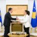 Presidentja Osmani mandaton Albin Kurtin për formimin e Qeverisë së Kosovës