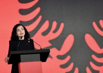 Osmani mbështet protestën në Tiranë: Lufta e UÇK-së ishte e drejtë, Serbia ishte agresorja