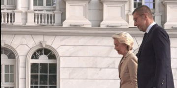 Ursula von der Leyen në Shkup dhe Prishtinë: “Keni punë për të kryer, pastaj mund të flasim”