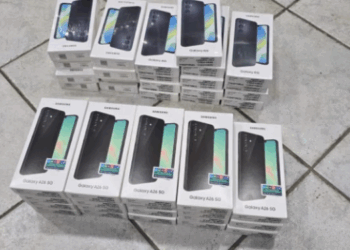 Dogana sekuestron telefona të rinj të padeklaruar në Prishtinë