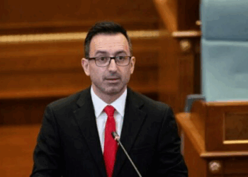 Dimal Basha pas emërimit si Kryetar i Kuvendit: “Nuk ka arsye për masë të përkohshme nga Kushtetuesja”