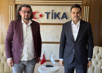 Prodekani Mensur Morina takohet me drejtues të TİKA-s dhe YTB-së në Ankara