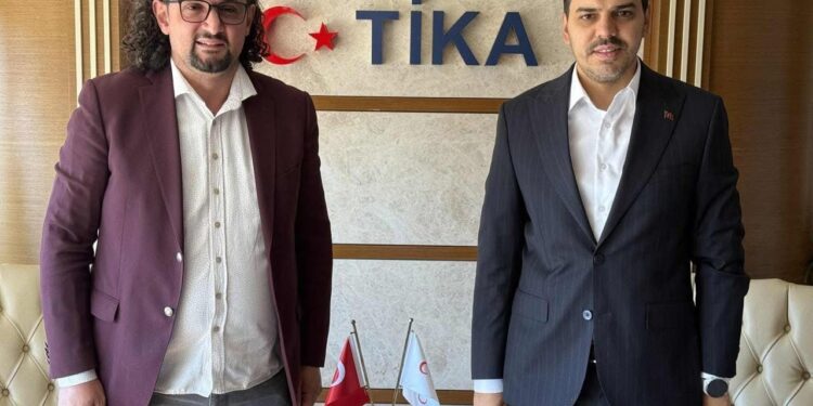 Prodekani Mensur Morina takohet me drejtues të TİKA-s dhe YTB-së në Ankara