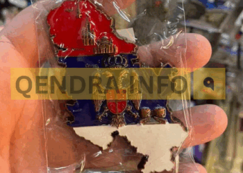 Suveniret në Serbi ‘heqin’ Kosovën nga harta – artikujt e rinj shiten pa përfshirë territorin e saj.