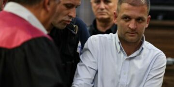 Naim Murseli pyet mjekun ligjor: “A e vërteton raporti që e kam mbajtur gruan time në momentin e vrasjes?”