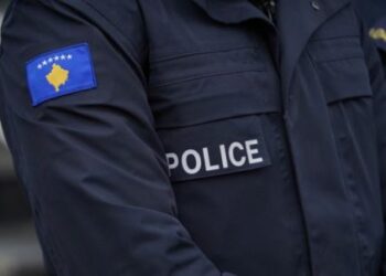 Policia nis fushatën “Duart në timon, jo në telefon”