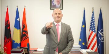 EKSKLUZIVE: Qendra.Info mëson se Ramiz Lladrovi mund të garojë me listë të vet në zgjedhjet e ardhshme nacionale