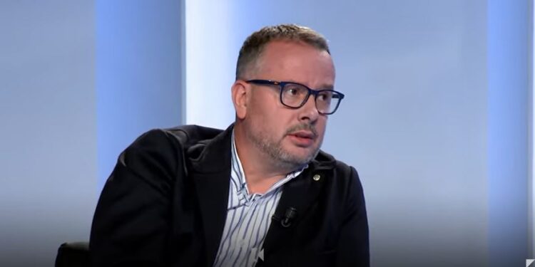 I pa informuar, Kajtazi kërkon përjashtimin e Xhafer Tahirit nga LDK-ja, harron balotazhin në Suharekë.