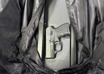 Arrestohet në Aeroportin e Prishtinës një pasagjere me armë zjarri në bagazh