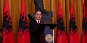 Komisioni i Ligjeve shqyrton kërkesën e PD-së për shkarkimin e Presidentit Begaj