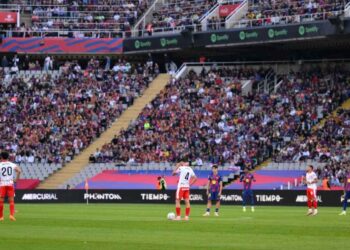LaLiga ndez emocionet: Barcelona triumfon me dramë ndaj Gironas, Sevilla surprizohet nga Mallorca, Villarreal barazon me Betis dhe Atlético fiton minimalisht