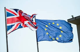 Britania kërkon “pakt çeliku” me BE-në për t’u përballur me Kinën dhe për të shmangur tarifat