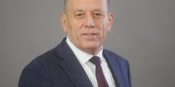 Ferat Shala godet qeverinë në ikje: “Mazhorancë e padijshme, buxheti i shtetit në duar të një qeverie pa legjitimitet”