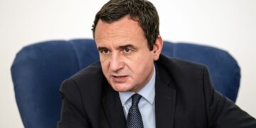 Kurti hakmerret ndaj Duda Baljes, shkarkon zvministrin e këshilltarin