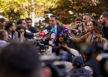 Lumir Abdixhiku: “Në Kosovë nuk ka shumicë parlamentare, zgjidhja janë zgjedhjet e reja”