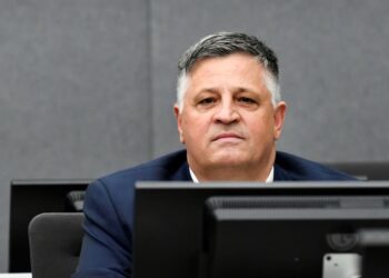 Nasim Haradinaj: Është fyerje të krahasohet Edi Rama me Albin Kurtin